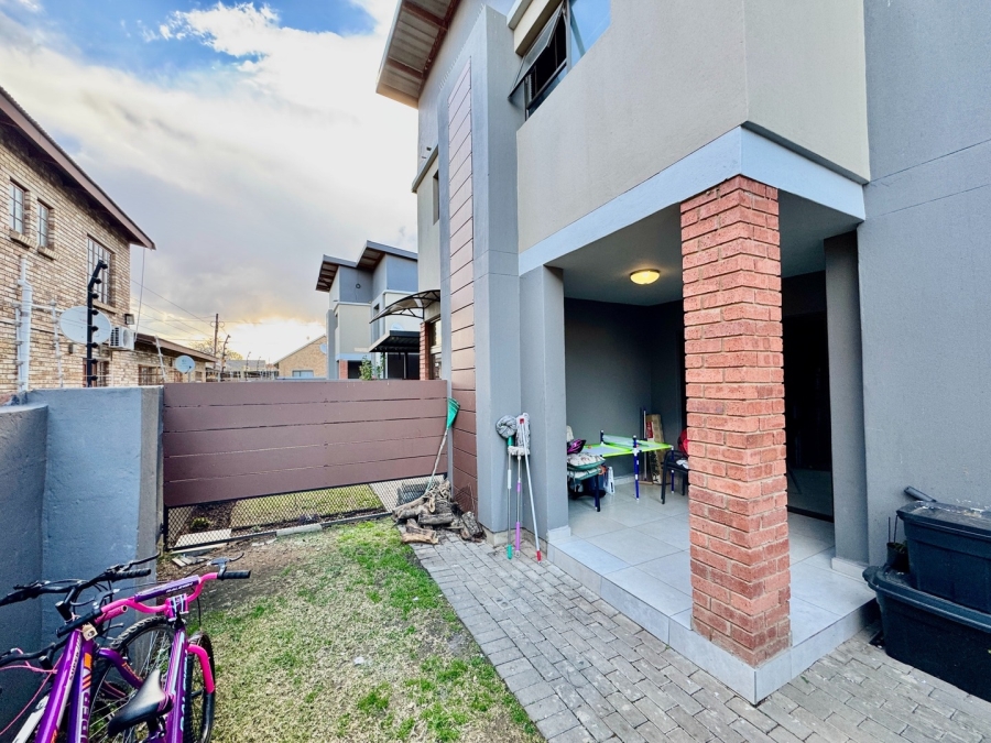 2 Bedroom Property for Sale in Die Bult North West